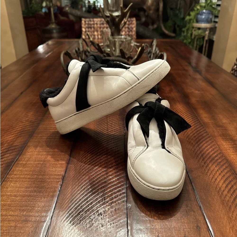 Alexander Birman Clarita Bow Sneakers Black & White | Size 7.5